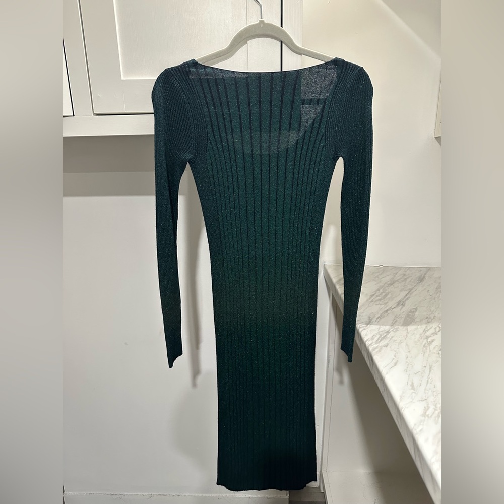 Demylee Long Sleeve Ribbed Knit Dress in Deep Green